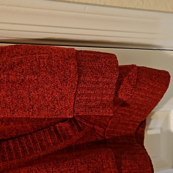 Torrid Red Hoodie Sweatshirt - Picture 5 of 7